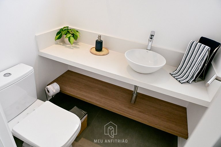 5 suites | Sauna | Swimming pool | 50m from beach