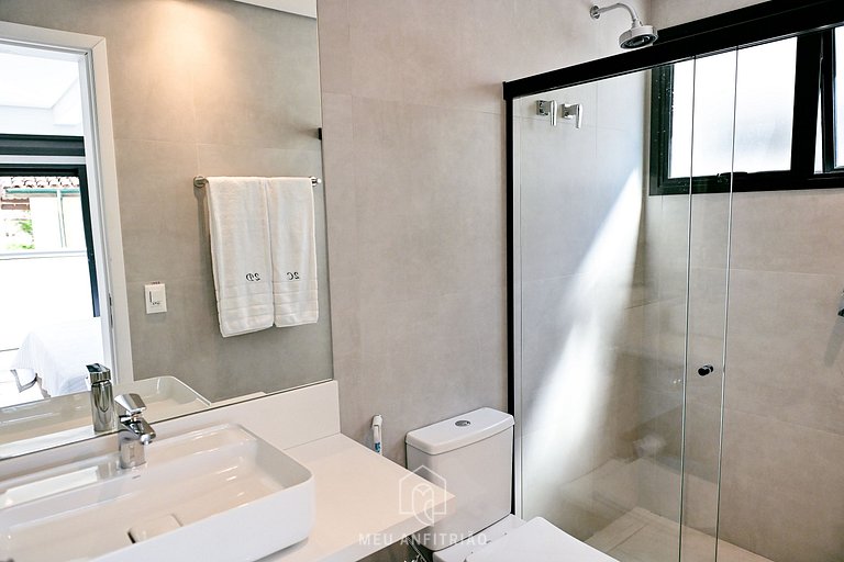 5 suites | Sauna | Piscina | A 50 m de la playa