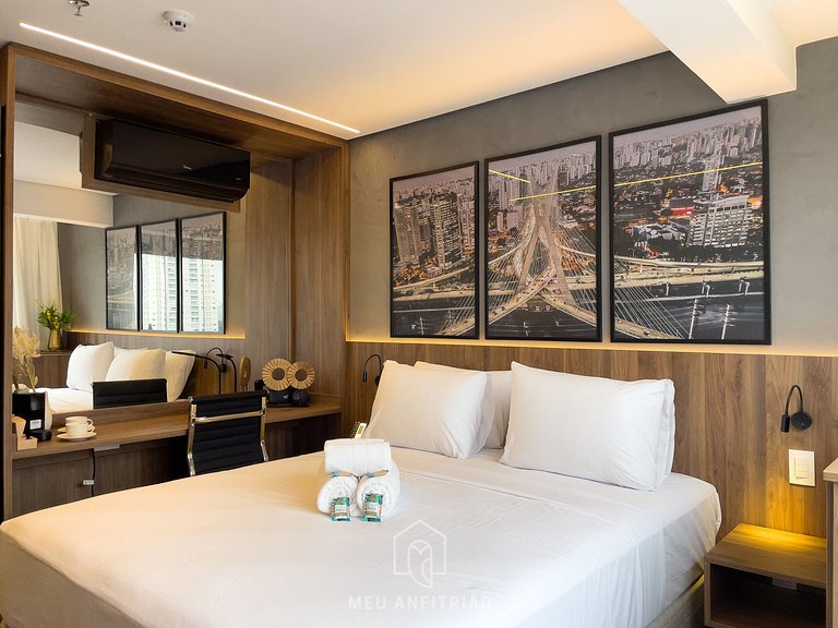 25m² | 2 pessoas | Piscina | Acesso à Av. Morumbi