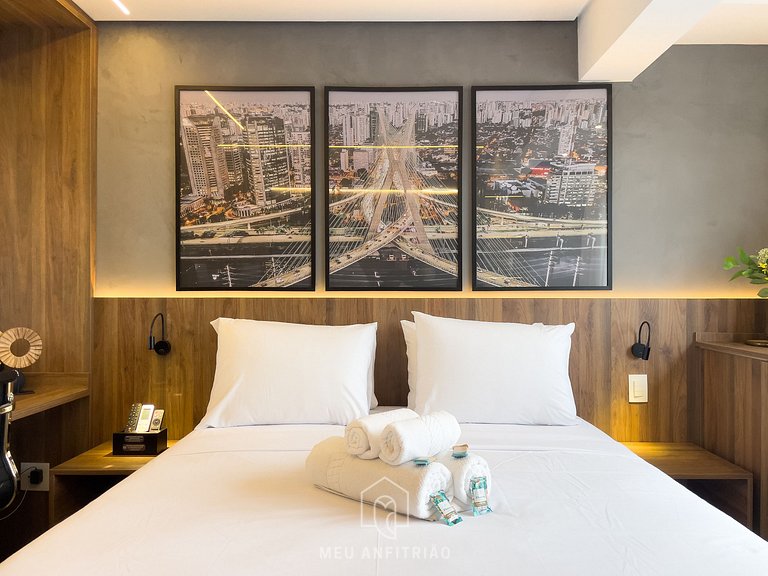 25m² | 2 pessoas | Piscina | Acesso à Av. Morumbi