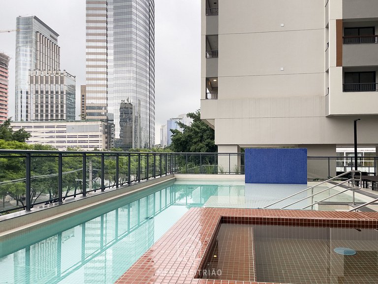 Cama queen | Piscina | Gimnasio | Av. Morumbi