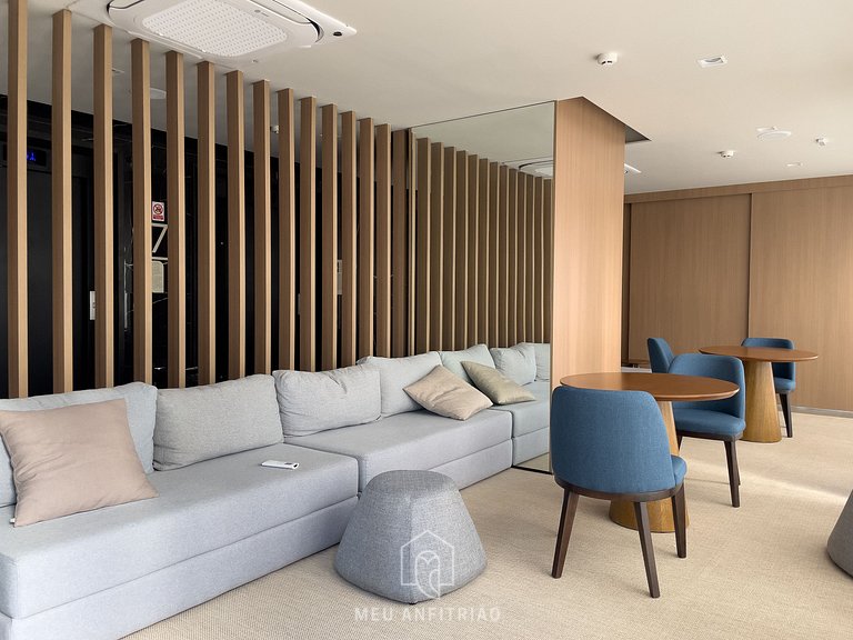 3 people Full kitchen Gym 600m from the subway