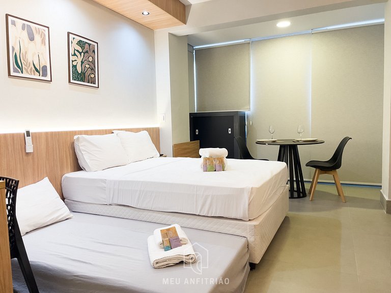 3 people Full kitchen Gym 600m from the subway