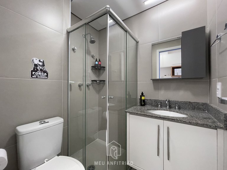 3 personas | Cama King | Piscina | 180 m del metro