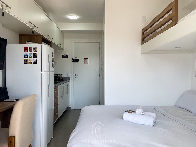 3 pessoas | Cama King | Piscina | 180m do metrô