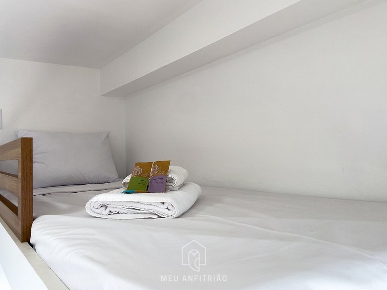 3 pessoas | Cama King | Piscina | 180m do metrô