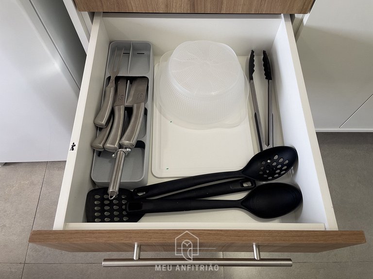 3 personas | Cama King | Piscina | 180 m del metro