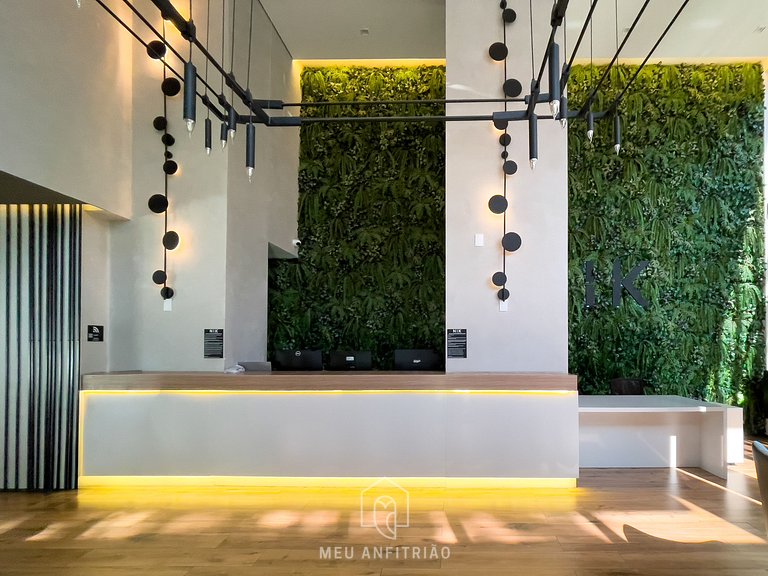 3 people | King bed | Pool | 180m from the subway