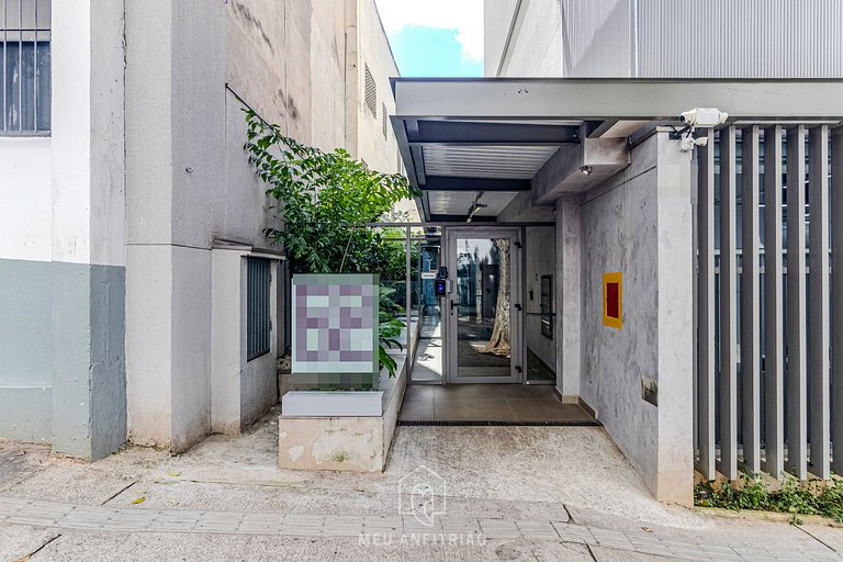 25m² | 2 pessoas | Piscina | Academia | 400m metrô