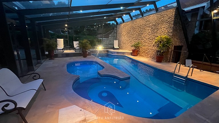 650m² | Heated pool | Sauna | Nature