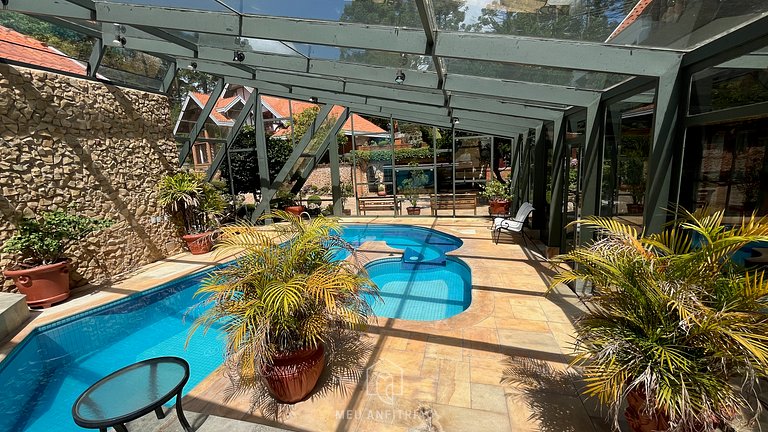 650 m² | Piscina climatizada | Sauna | Natureza