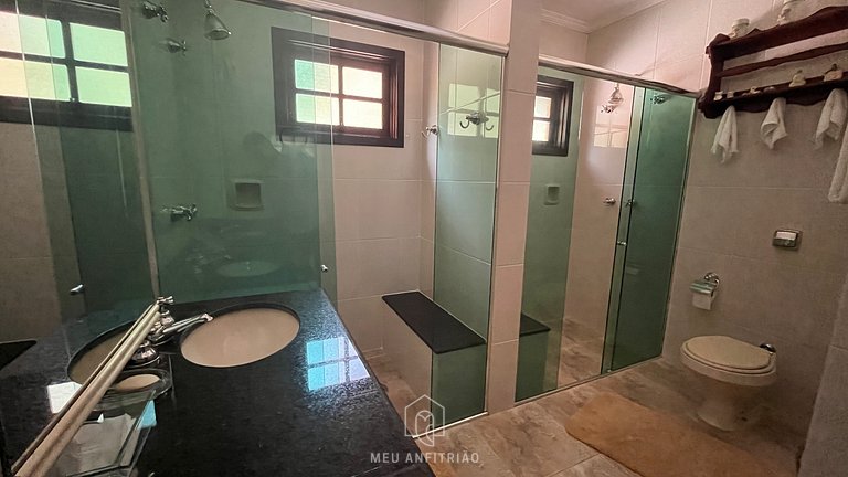 650 m² | Piscina climatizada | Sauna | Natureza