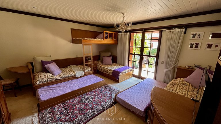 650 m² | Piscina climatizada | Sauna | Natureza