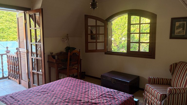 650 m² | Piscina climatizada | Sauna | Natureza