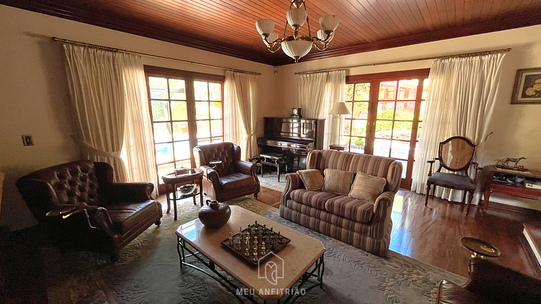 650m² | Heated pool | Sauna | Nature