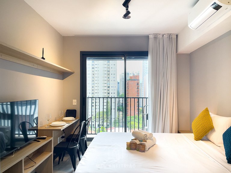 22m² | 2 pessoas | Piscina | Av. Santo Amaro