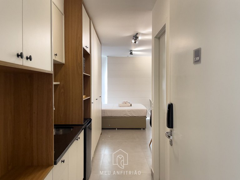 27m² | 2 pessoas | Piscina | 300m do metrô