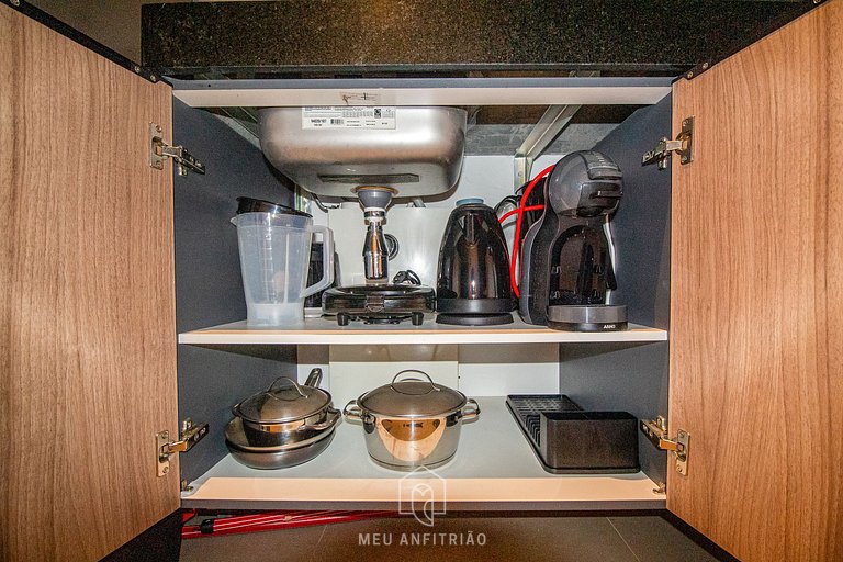 Cama queen | Piscina | Gimnasio | Al lado de metro