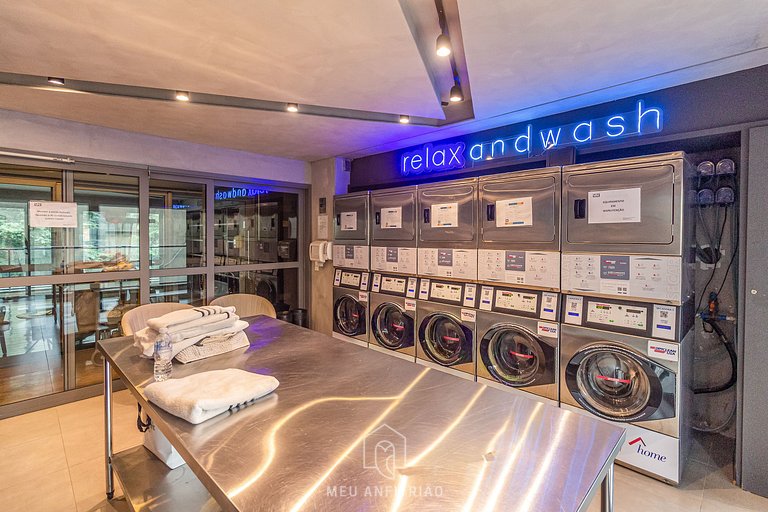 Cama queen | Piscina | Academia | Ao lado do metrô