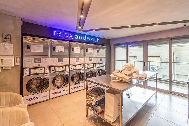 Cama queen | Piscina | Gimnasio | Al lado de metro