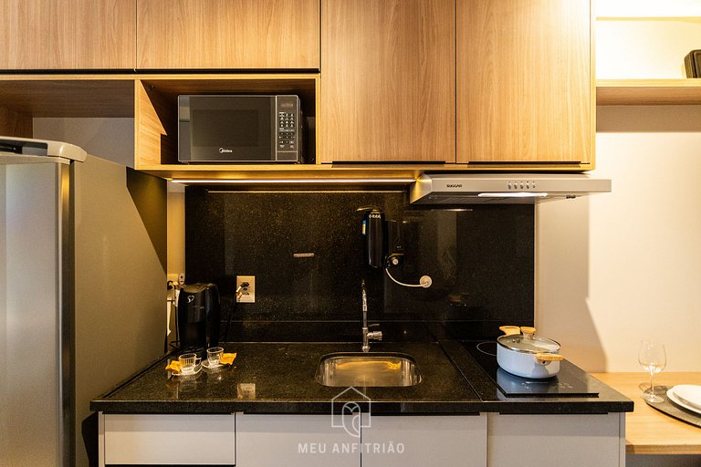 Air conditioning, TV, and balcony near the subway