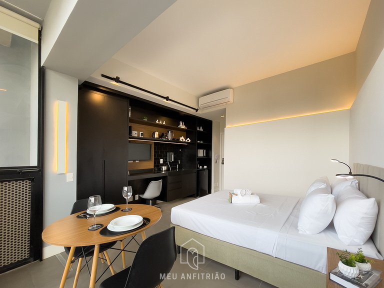27m² | Garage | Pool | Av. Bandeirantes