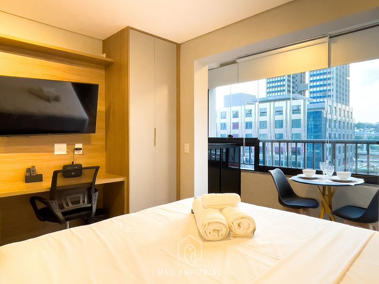 25m² | 3 pessoas | Cama queen | Shopping Morumbi