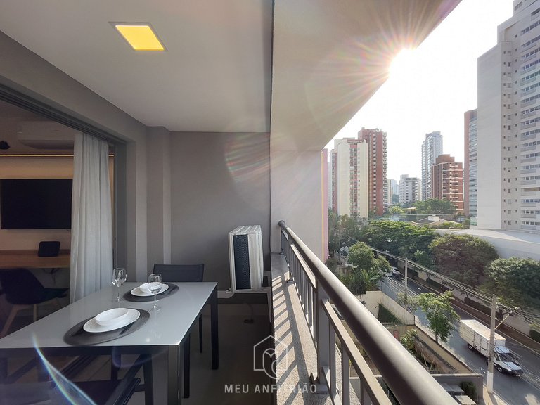28m² | Pool | Gym | 600m from the subway