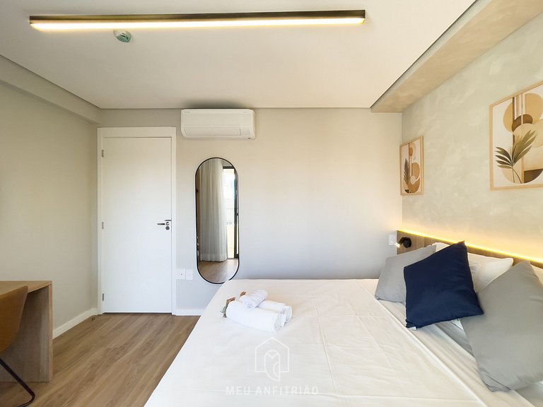 48m² | 4 pessoas | Cama queen | Shopping Market