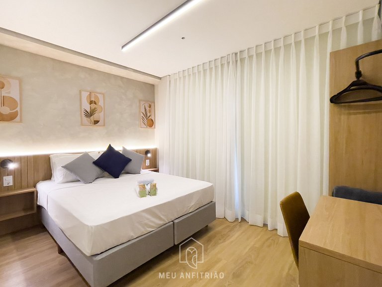48m² | 4 pessoas | Cama queen | Shopping Market