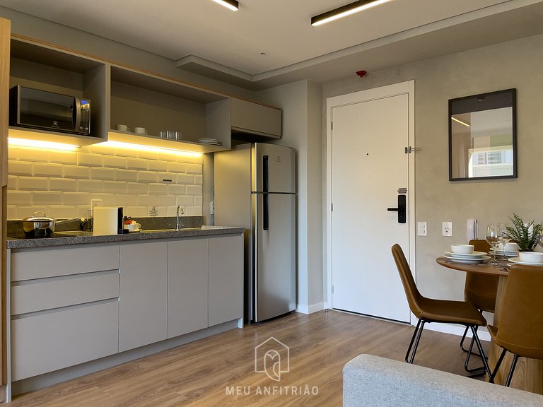 48m² | 4 personas | Cama queen | Centro comercial