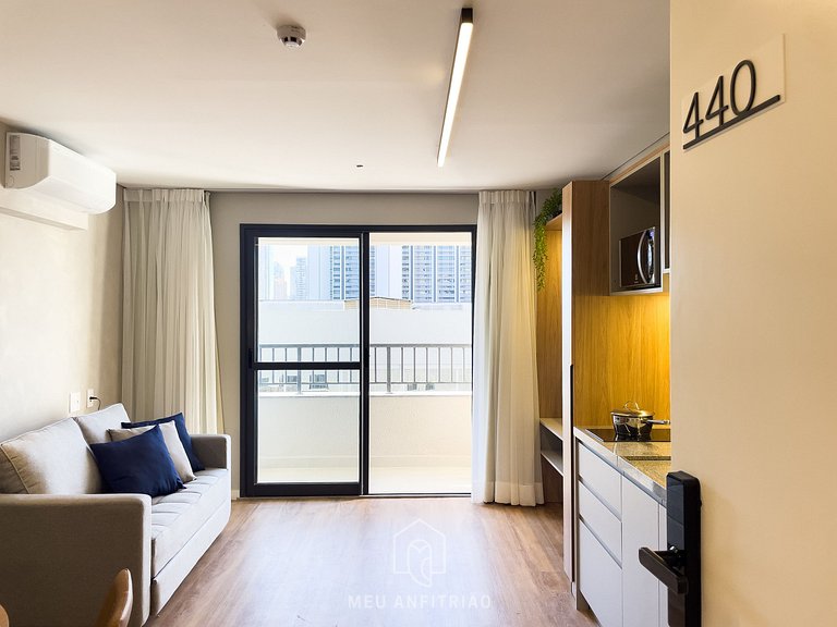 48m² | 4 personas | Cama queen | Centro comercial