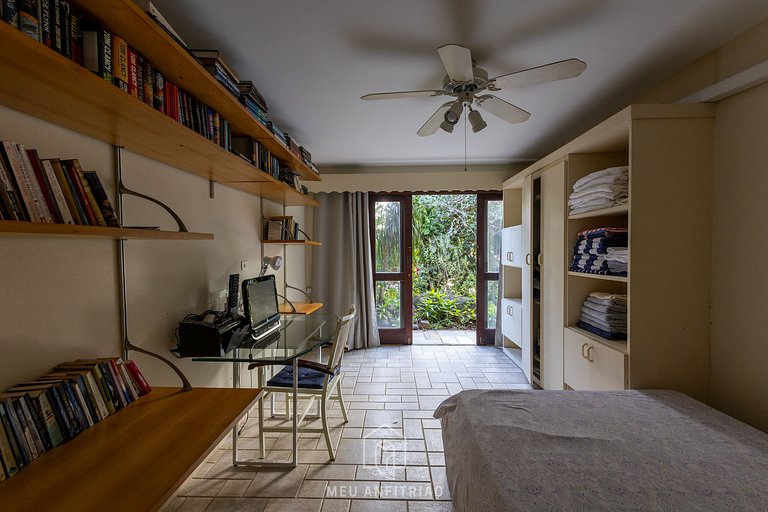 Desher House