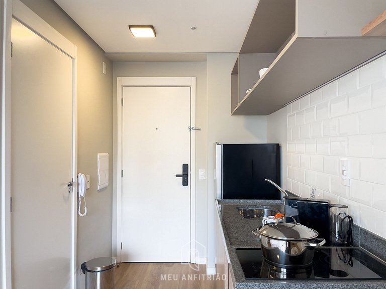 Queen bed | Airport access | Berrini Avenue
