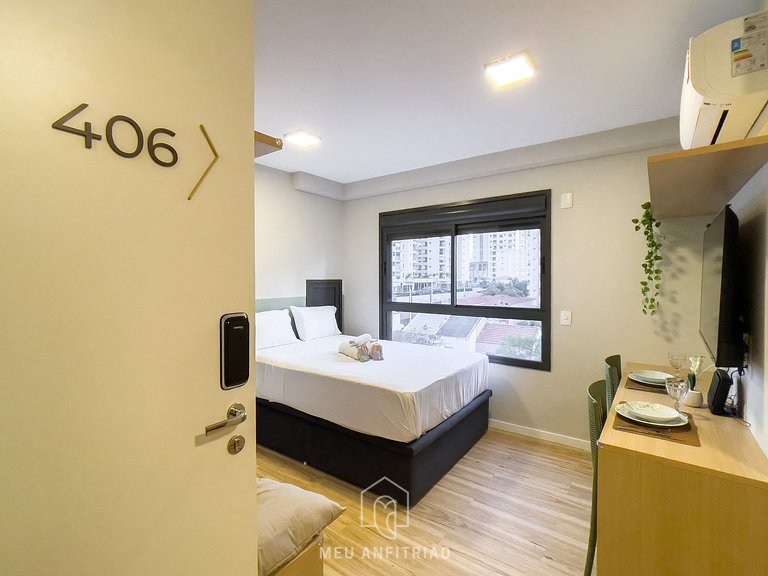 25 sqm | 2 people | Gym | Near Allianz