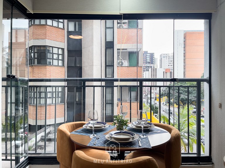 3 pessoas | Cama queen | Academia | 2km aeroporto