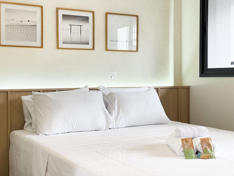 3 people | Queen bed | Gym | 2km from airport