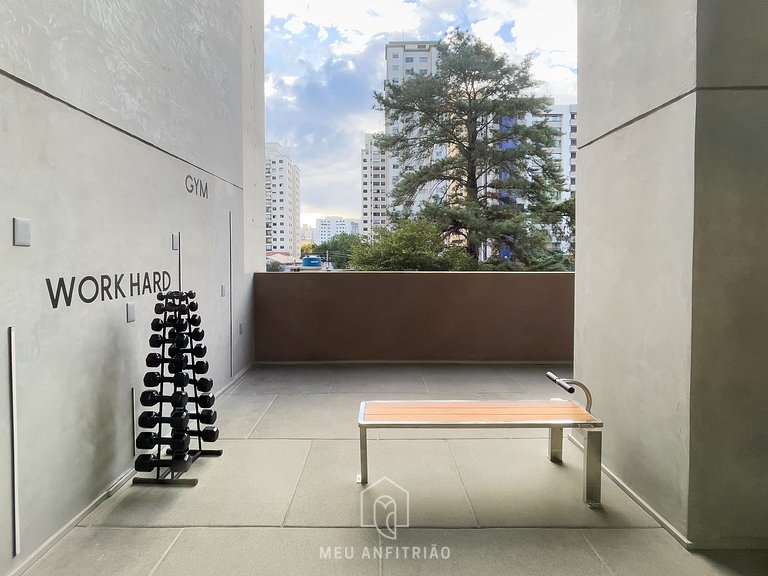 28sqm | Coworking | 900m Nubank Park | 450m subway