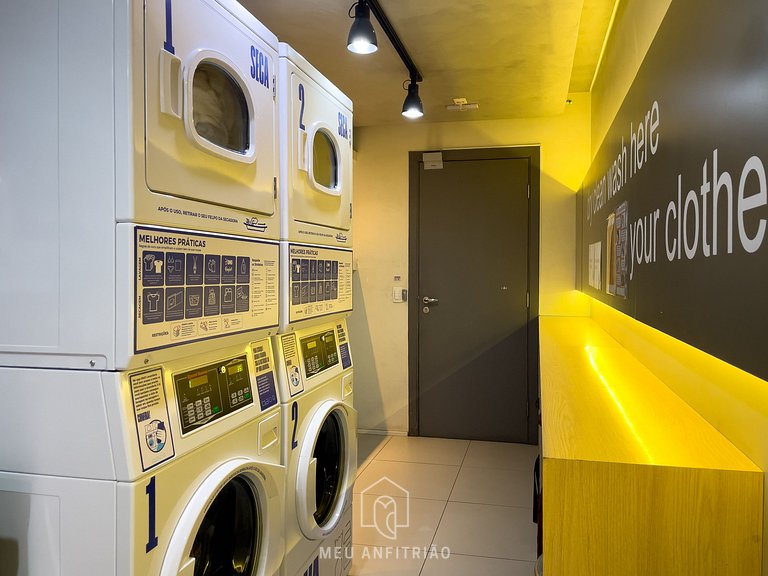 36m² | 3 pessoas | Piscina | Av. 9 de Julho