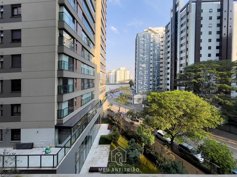 50m² | Entrepiso | Piscina | Balcón | 600m metro