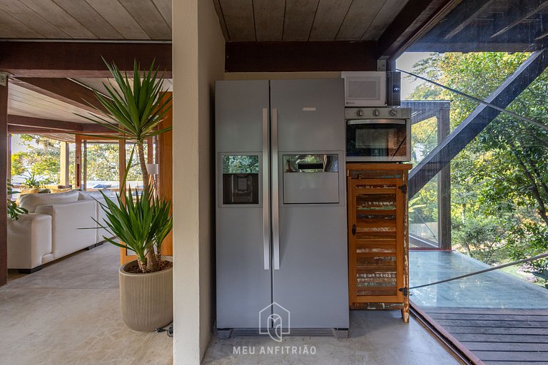 250m² | Deck c/ Piscina | Vista Mar | 3 quartos