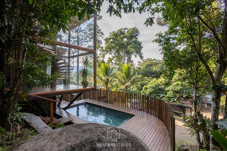 250m² | Deck con piscina | Vista mar | 3 quartos