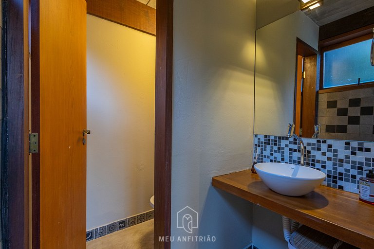 250m² | Deck con piscina | Vista mar | 3 quartos