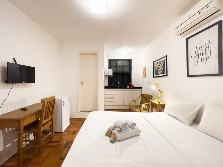 Suite for 2 | Minibar | TV | 750m from Nubank Park