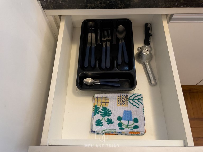 Suite for 2 | Minibar | TV | 750m from Nubank Park