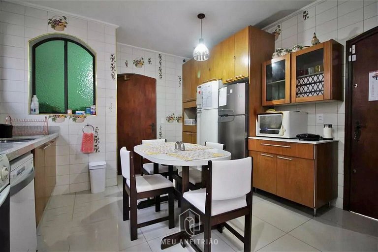 700m² | 5 quartos | Piscina | Churrasqueira