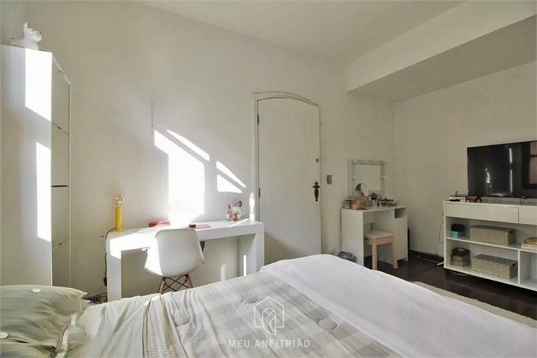 700m² | 5 bedrooms | Pool | Barbecue grill