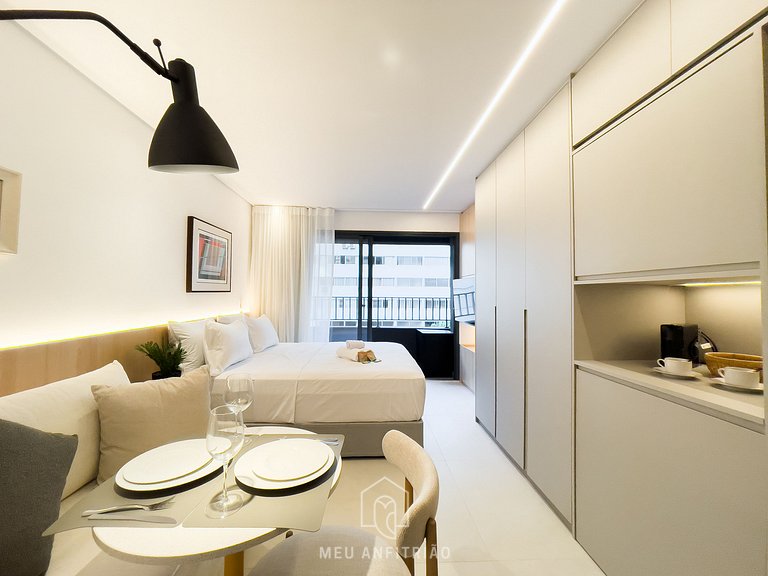 Queen bed | Swimming pool | Gym | Paulista Avenue