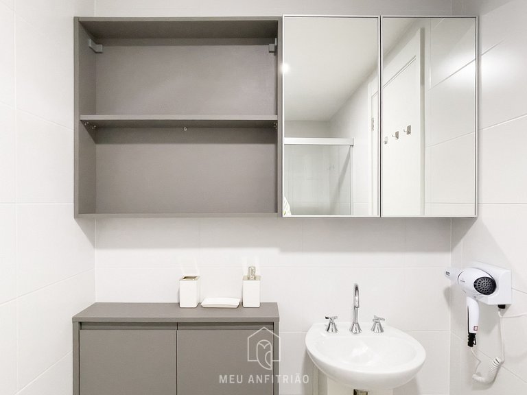 27m² | Batman Alley | Gym | 400m from the subway