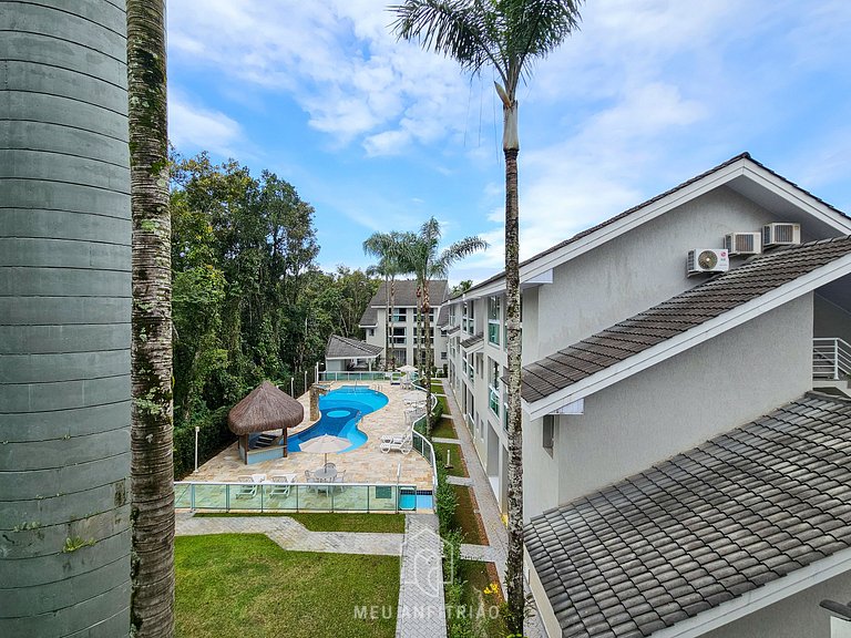 90m² | 3 bedrooms | Pool | Near the beach